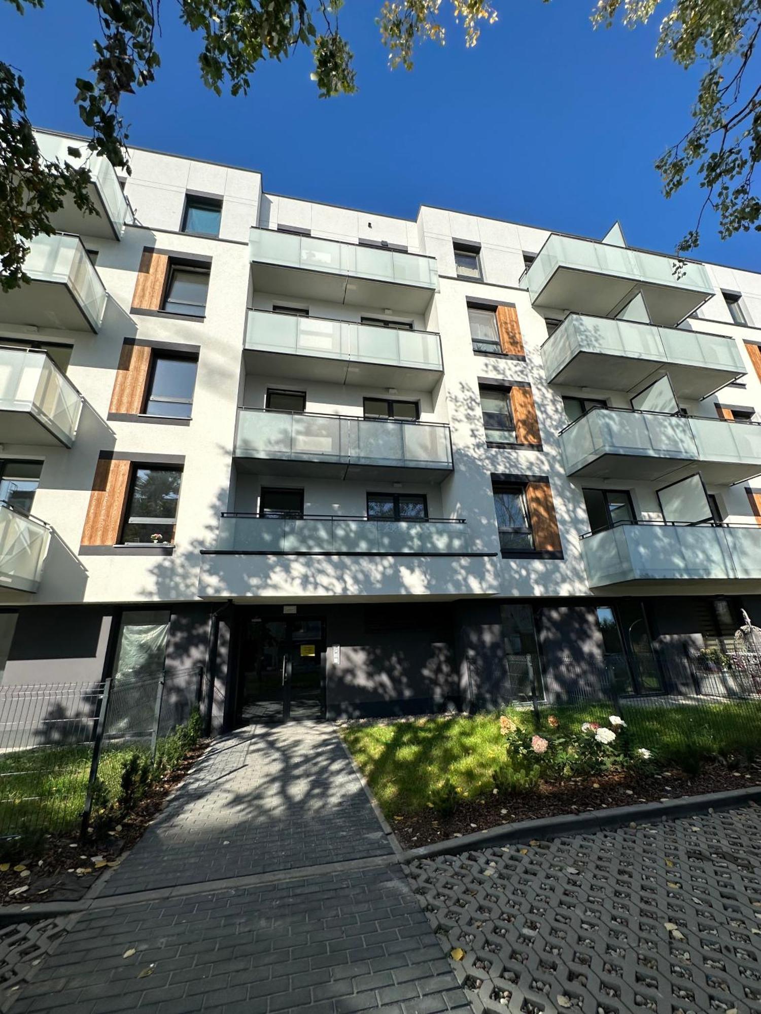 Skytravel 26 Apartament Pileckiego Nowy Dwor Mazowiecki Airport Modlin 24H Bagian luar foto